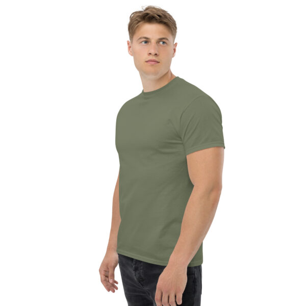 Klassisches Unisex T-Shirt – Bild 89