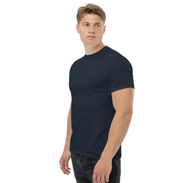 Klassisches Unisex T-Shirt – Bild 61